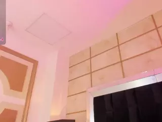Antoniina's Live Sex Cam Show