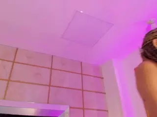 Antoniina's Live Sex Cam Show