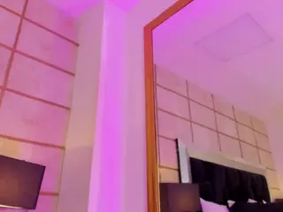 Antoniina's Live Sex Cam Show
