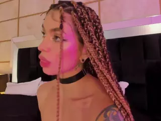 Antoniina's Live Sex Cam Show