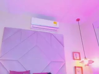 Nicky's Live Sex Cam Show