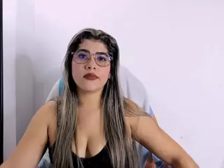 sarahpreston-1's Live Sex Cam Show