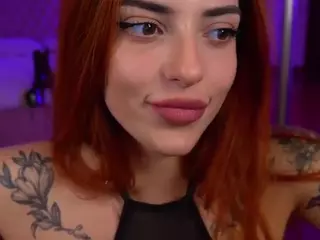 SweetyOnee's Live Sex Cam Show