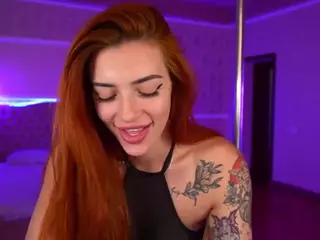 SweetyOnee's Live Sex Cam Show