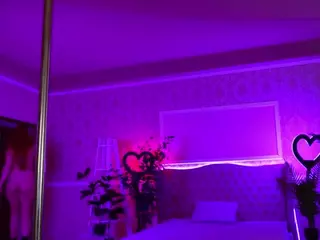 SweetyOnee's Live Sex Cam Show