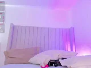 SOFIA PAMELA's Live Sex Cam Show
