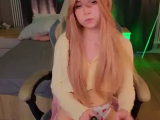Zelda11's Live Sex Cam Show