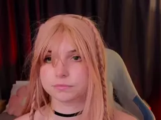 Zelda11's Live Sex Cam Show