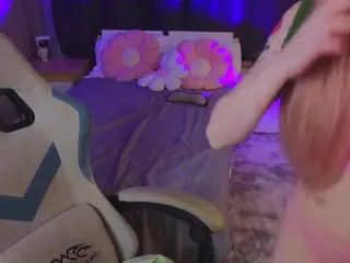Zelda11's Live Sex Cam Show