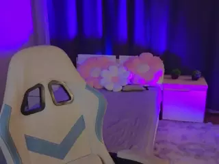 Zelda11's Live Sex Cam Show