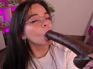Cammie Foals's Live Sex Cam Show
