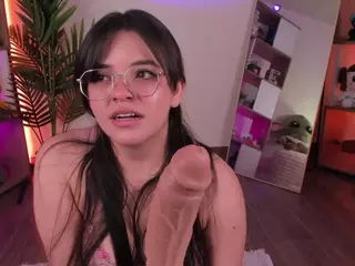 Cammie Foals's Live Sex Cam Show