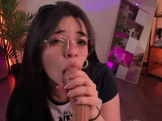 Cammie Foals's Live Sex Cam Show