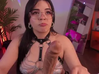 Cammie Foals's Live Sex Cam Show