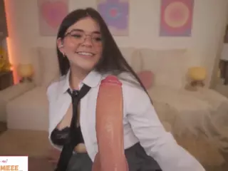 itscammieee's Live Sex Cam Show