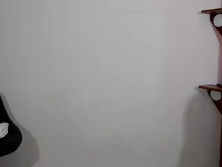 emily69's Live Sex Cam Show