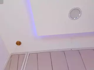 nikkii-vega's Live Sex Cam Show