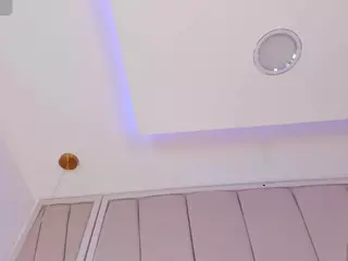 nikkii-vega's Live Sex Cam Show