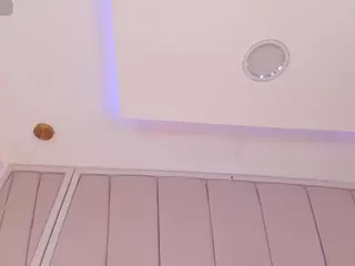 nikkii-vega's Live Sex Cam Show