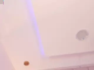 nikkii-vega's Live Sex Cam Show