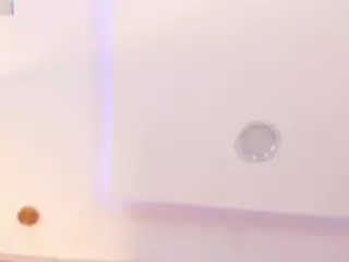 nikkii-vega's Live Sex Cam Show