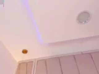 nikkii-vega's Live Sex Cam Show