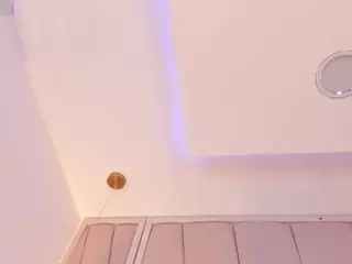 nikkii-vega's Live Sex Cam Show
