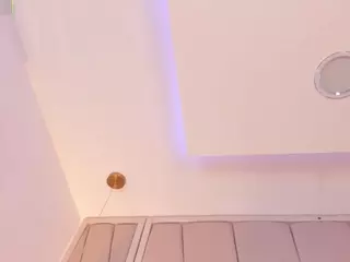 nikkii-vega's Live Sex Cam Show