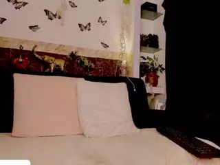 Miichell-Colins's Live Sex Cam Show