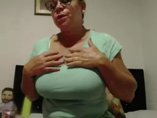 ThaliaTitis's Live Sex Cam Show