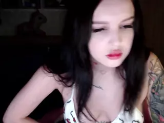 Amy-nymph's Live Sex Cam Show
