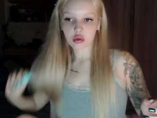 Amy-nymph's Live Sex Cam Show