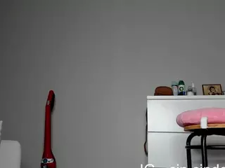 Cinderella07's Live Sex Cam Show