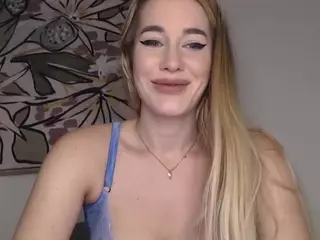 Julia Capulet's Live Sex Cam Show