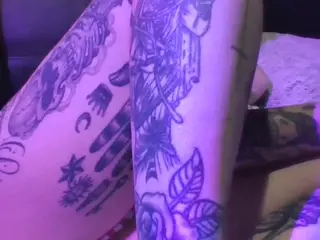camdoll4u's Live Sex Cam Show