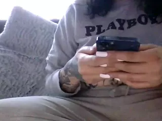 camdoll4u's Live Sex Cam Show