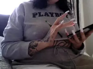 camdoll4u's Live Sex Cam Show