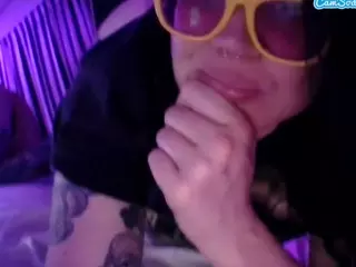 camdoll4u's Live Sex Cam Show