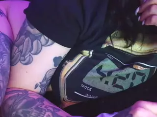 camdoll4u's Live Sex Cam Show
