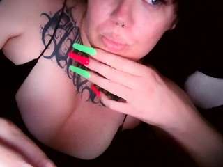 Live cam show with camdoll4u