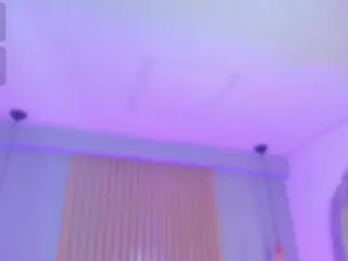 GIGGY's Live Sex Cam Show