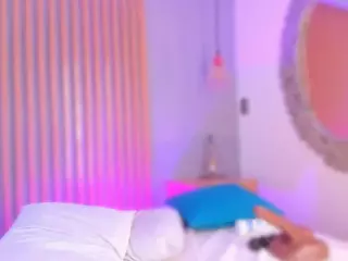GIGGY's Live Sex Cam Show