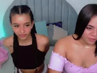 alice-fox26's Live Sex Cam Show