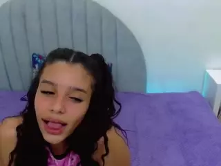 alice-fox26's Live Sex Cam Show