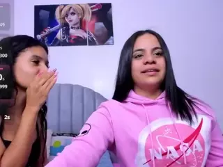 alice-fox26's Live Sex Cam Show