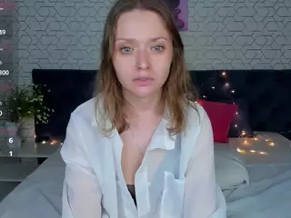 Linda's Live Sex Cam Show