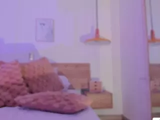 Your Alana's Live Sex Cam Show