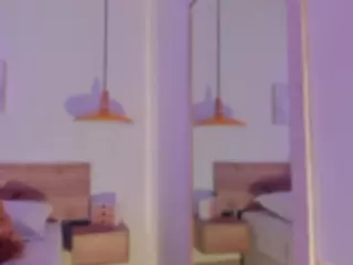 Your Alana's Live Sex Cam Show