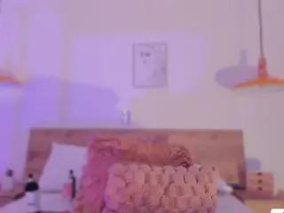 Your Alana's Live Sex Cam Show