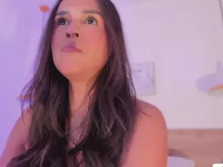 Your Alana's Live Sex Cam Show